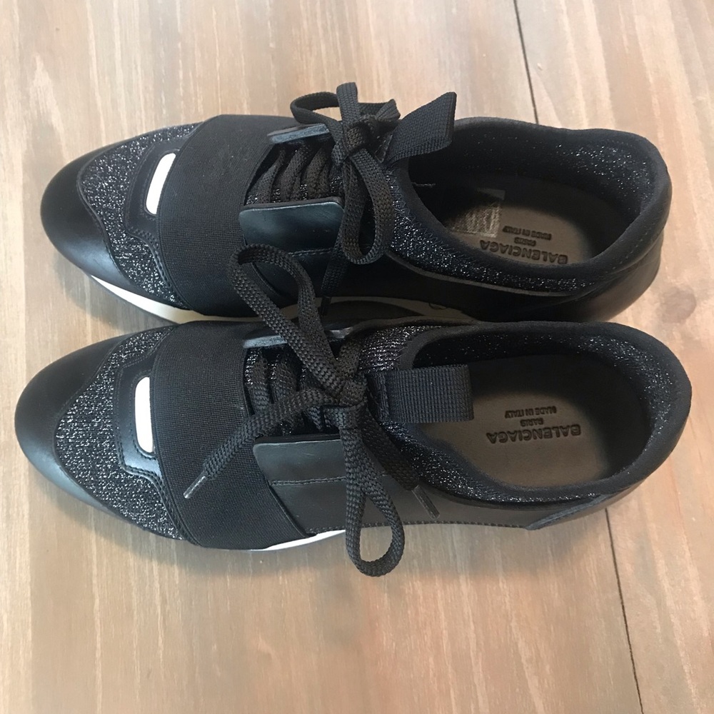 Balenciaga race runner